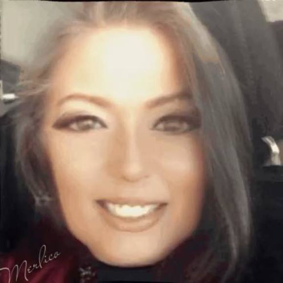 Meet your Posher, Angela - Picture 1 of 1